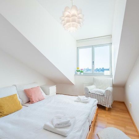 Nest Apartment Прага Экстерьер фото