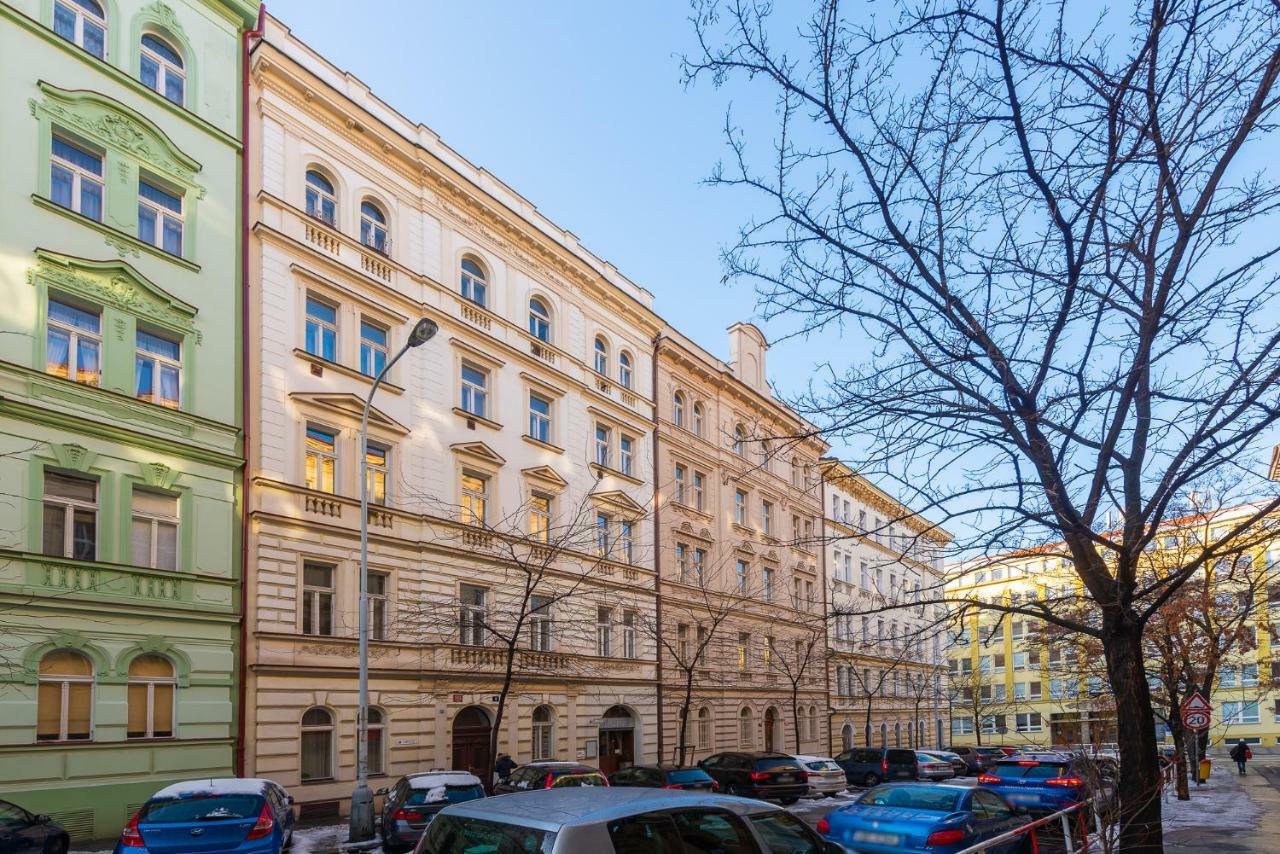 Nest Apartment Прага Экстерьер фото